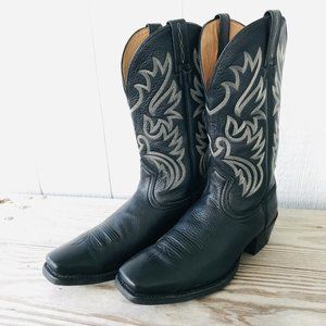 Ariat Black and Gray Cowboy Boots MAKE ANY OFFER!!!